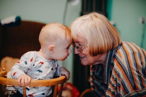 Heartwarming Guide for First Time Grandparents