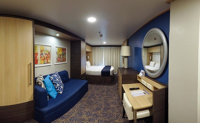 panama canal cruise line cabin