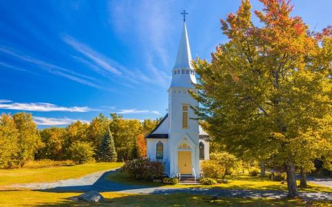 The 7 Best Places to Live in New Hampshire for Retirees