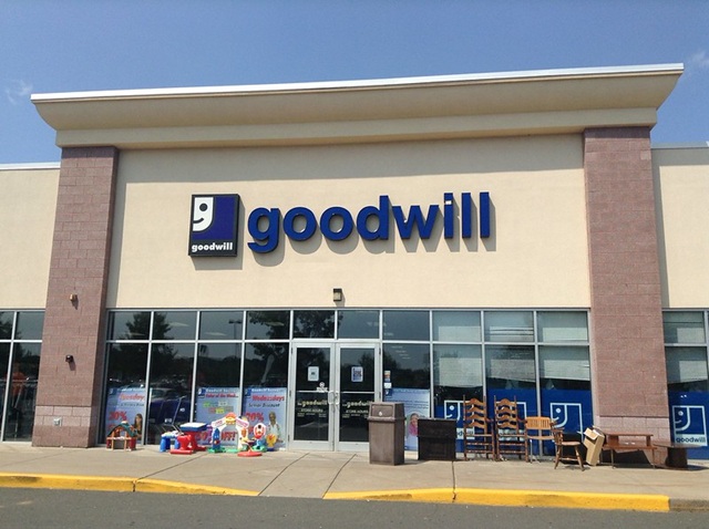 goodwill store rocky hill