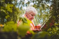 Practical Sensory Activities for Seniors at Home