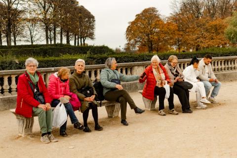 8 Ways to Make New Friends After 60: A Practical Guide